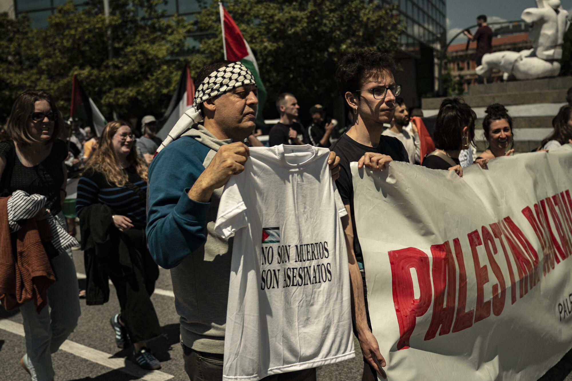 "No son muertos, son asesinados"